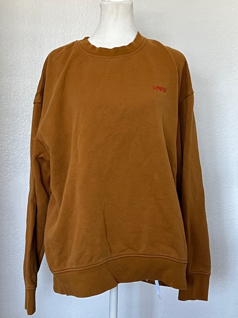 Levi's Unisex Crewneck Sweatshirt in Rust Large